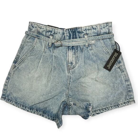 NWT BLANK NYC Pay Back A Line Jean Shorts SIZE 25 Pleated Blue Denim NEW - Picture 2 of 10